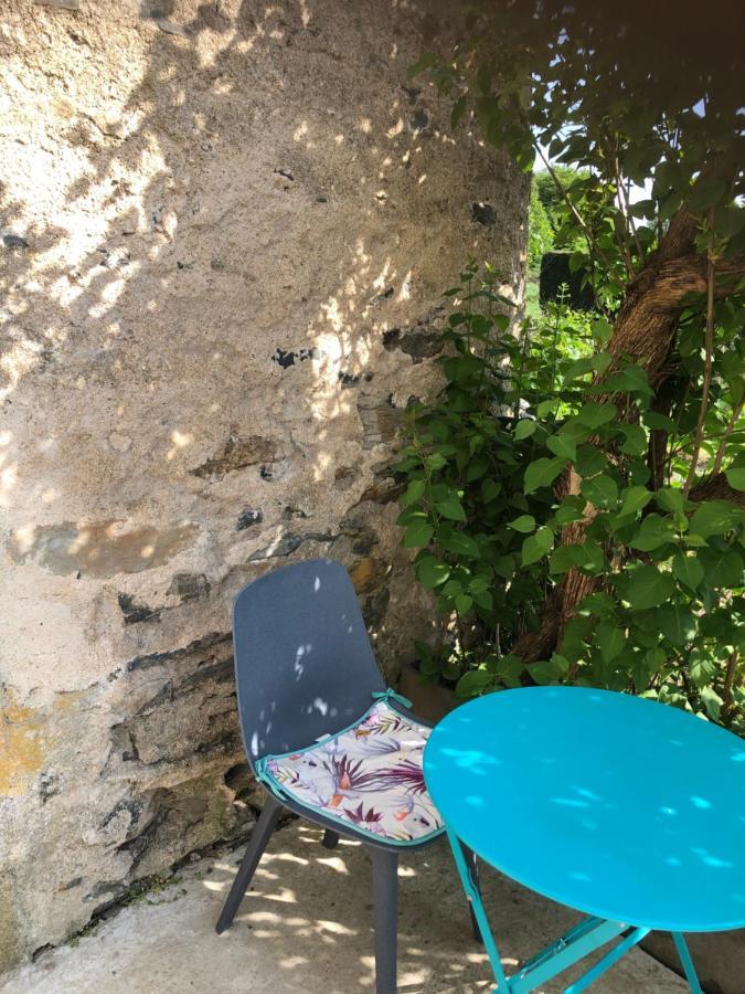 Bed and Breakfast Chez Fabrice Le Pertuis Екстер'єр фото