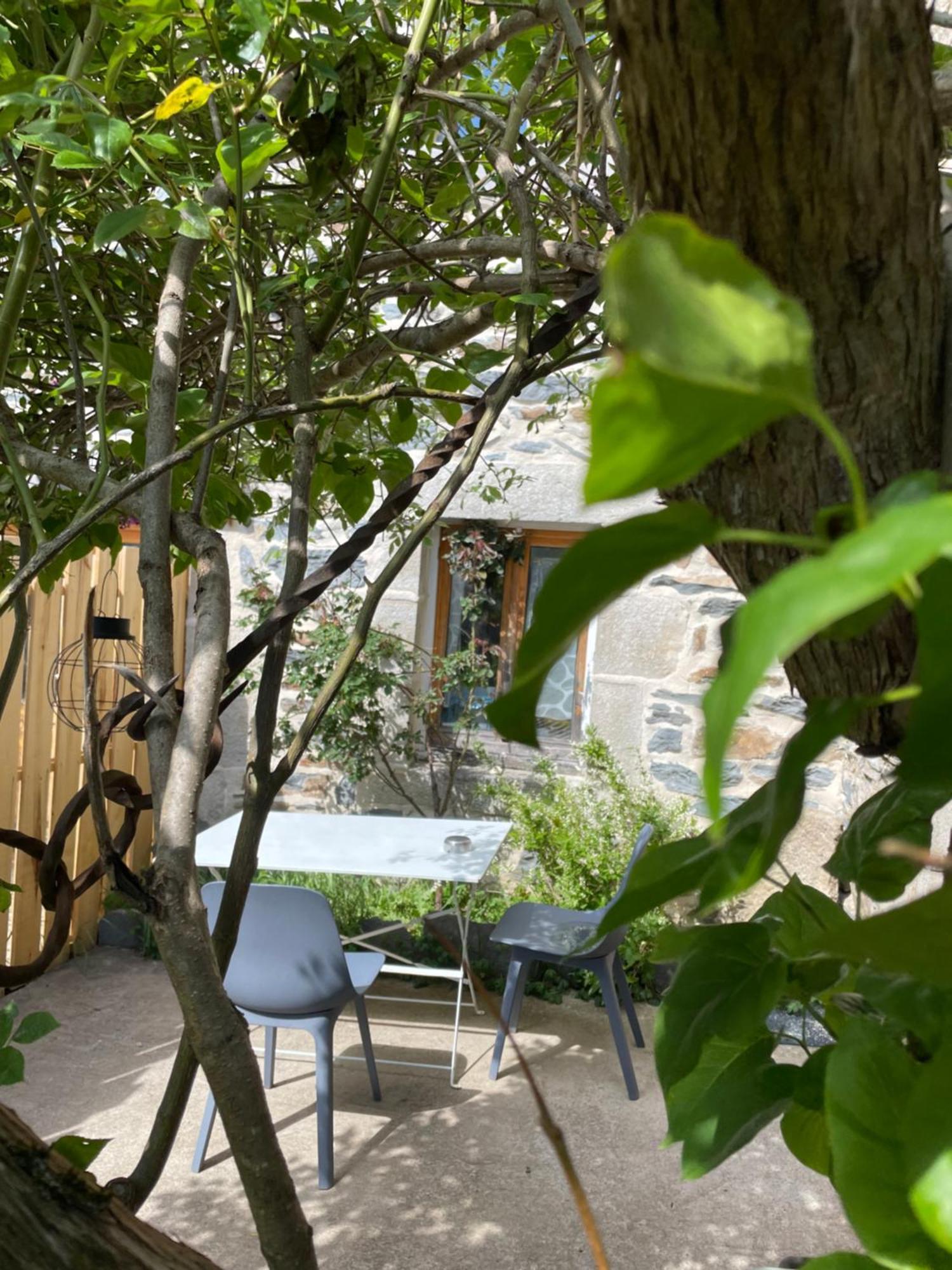 Bed and Breakfast Chez Fabrice Le Pertuis Екстер'єр фото
